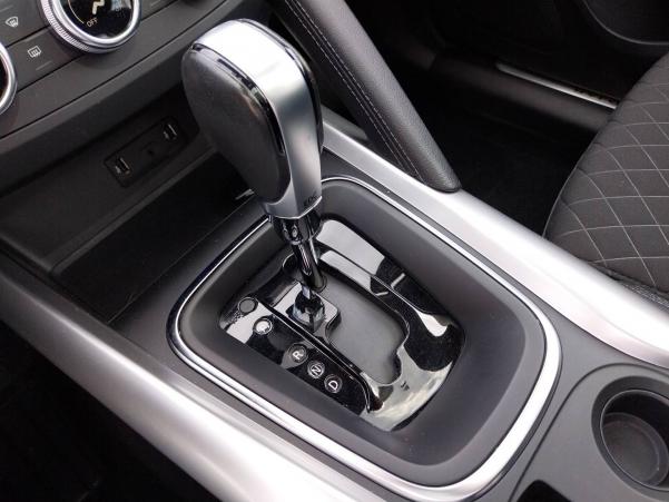 Vente en ligne Renault Kadjar  TCe 140 FAP EDC au prix de 18 990 €