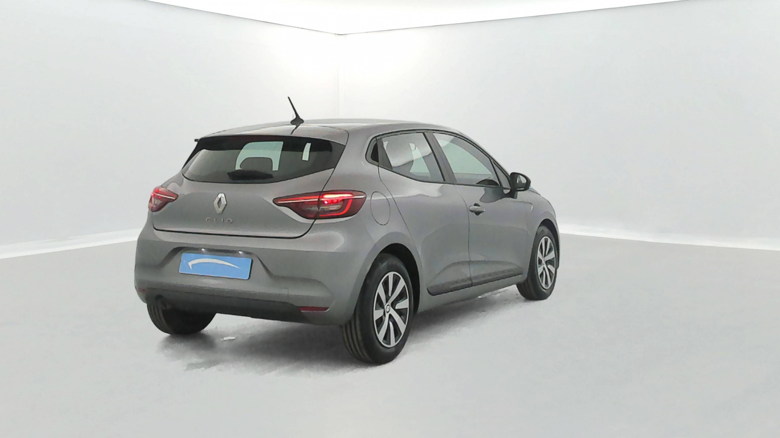 Vente en ligne Renault Clio 5 Clio TCe 90 au prix de 13 790 €