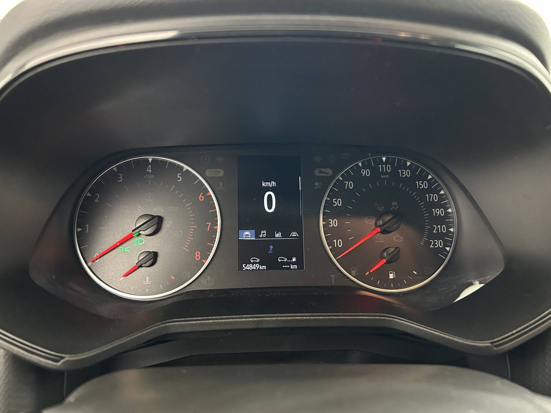 Vente en ligne Renault Clio 5 Clio TCe 90 au prix de 13 790 €