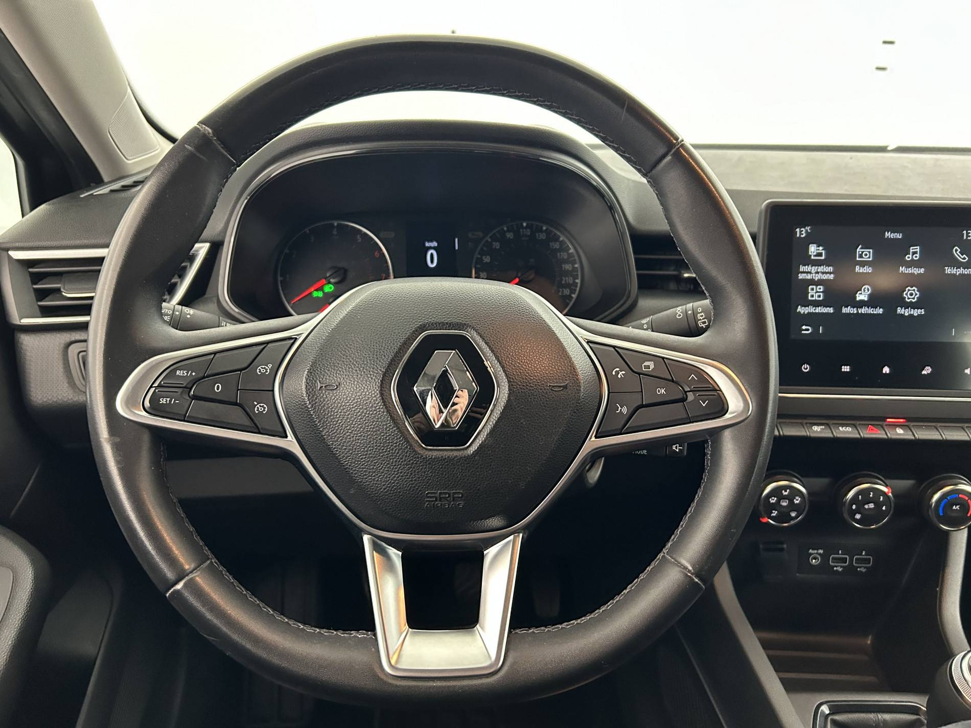 Vente en ligne Renault Clio 5 Clio TCe 90 au prix de 13 790 €