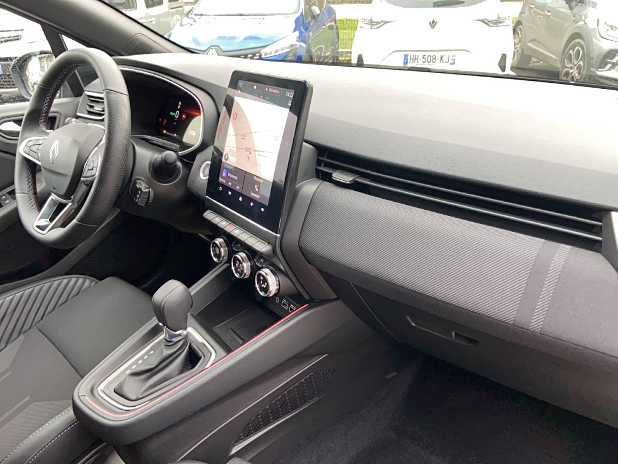 Vente en ligne Renault Clio 5 Clio E-Tech full hybrid 145 ch GSR2 au prix de 27 490 €