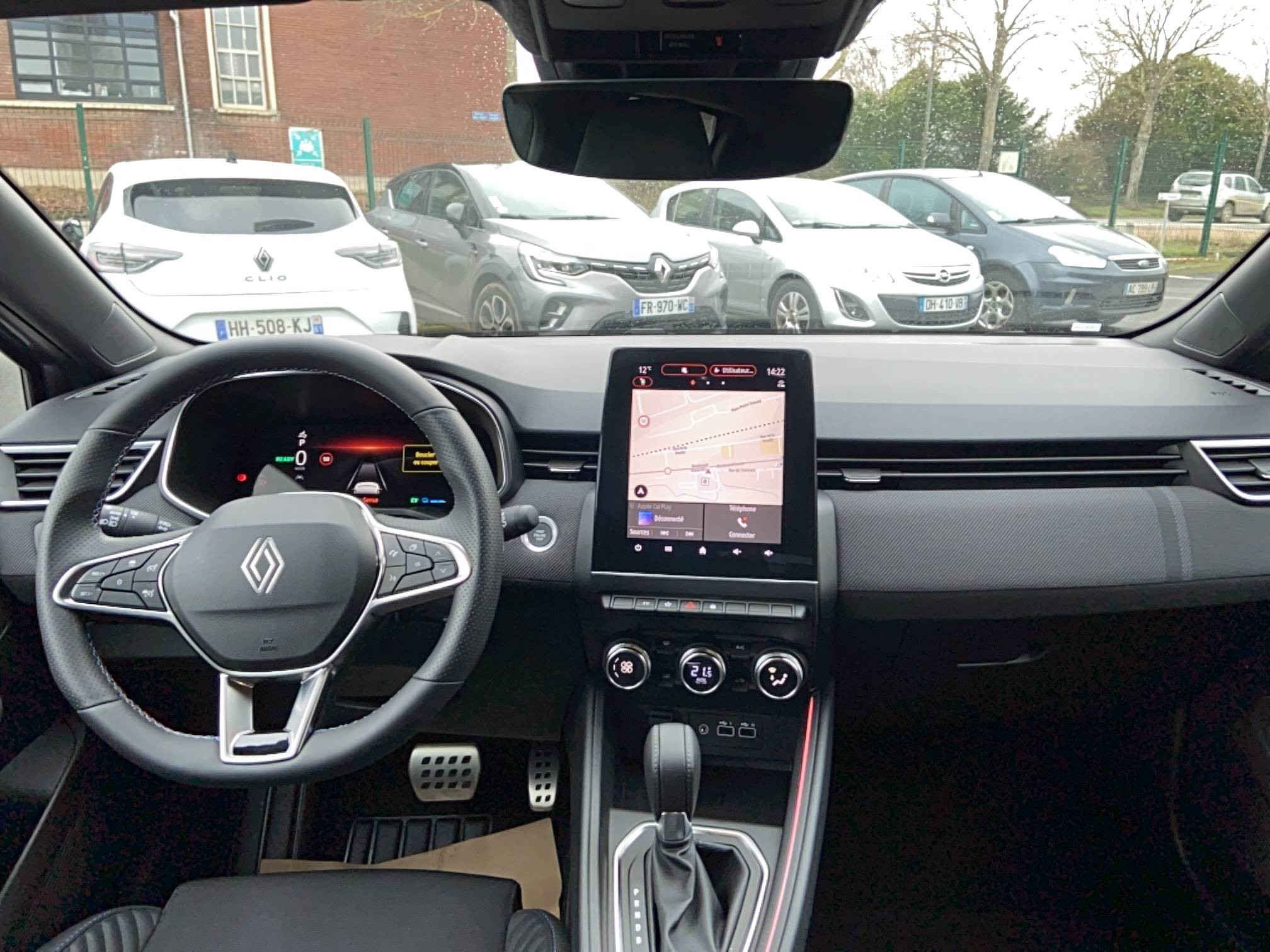 Vente en ligne Renault Clio 5 Clio E-Tech full hybrid 145 ch GSR2 au prix de 27 490 €