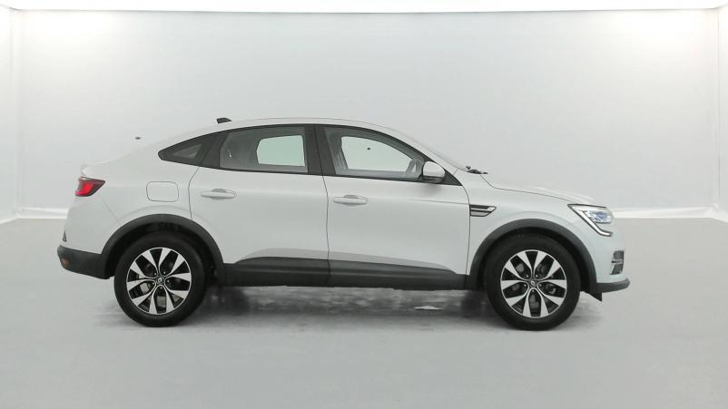Vente en ligne Renault Arkana  E-Tech 145 au prix de 18 790 €