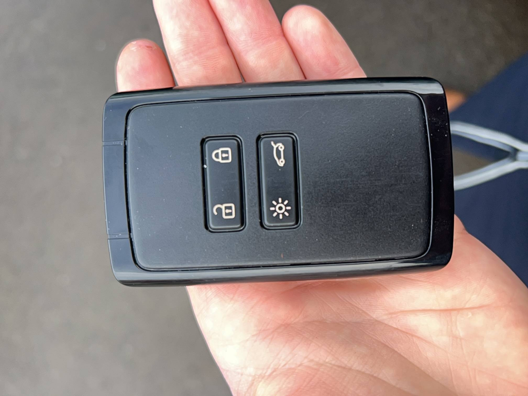 Vente en ligne Renault Scenic E-Tech  220 ch grande autonomie au prix de 46 280 €