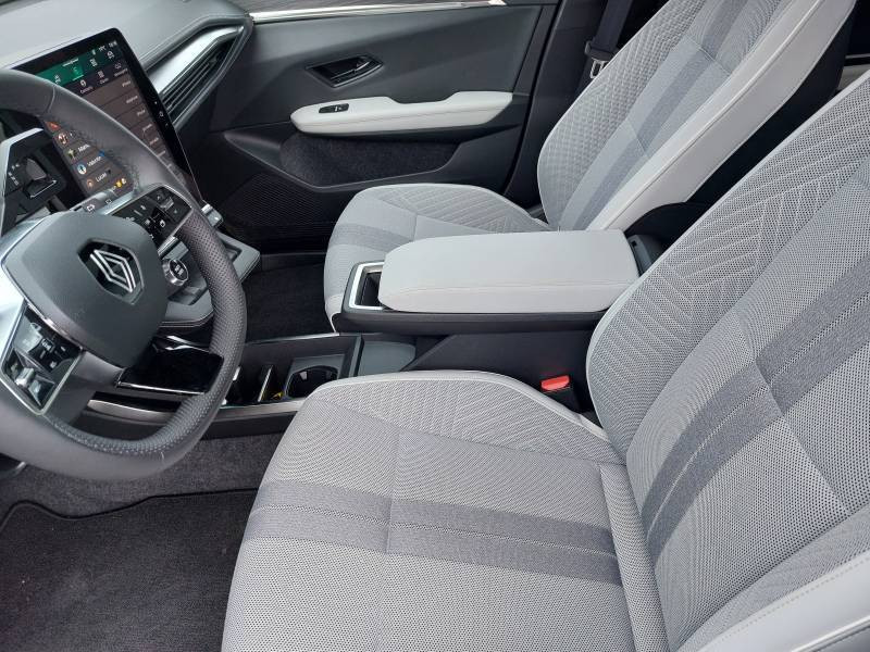 Vente en ligne Renault Scenic E-Tech  220 ch grande autonomie au prix de 45 990 €