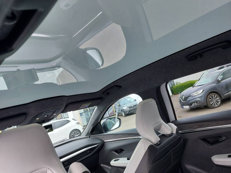 Vente en ligne Renault Scenic E-Tech  220 ch grande autonomie au prix de 45 990 €