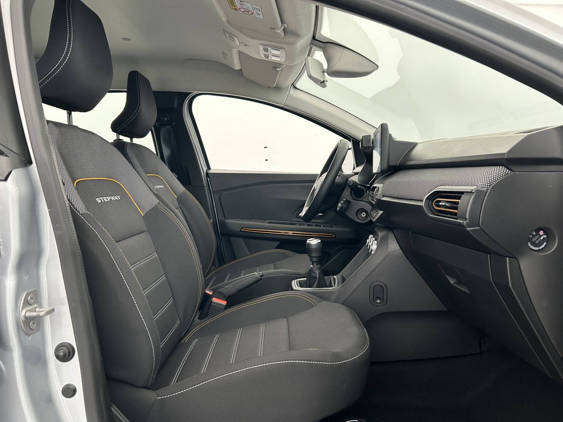 Vente en ligne Dacia Sandero  ECO-G 100 au prix de 14 280 €