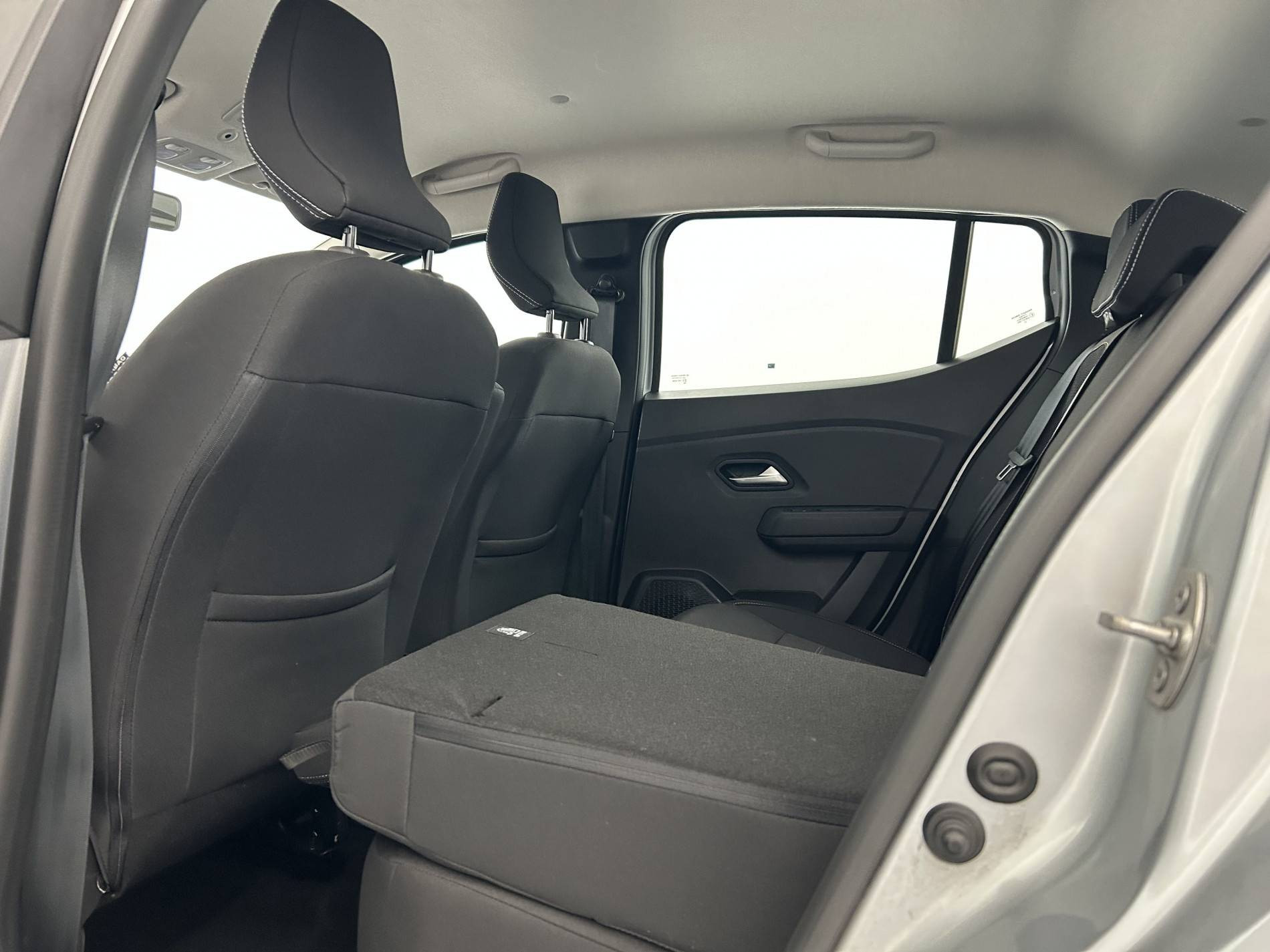 Vente en ligne Dacia Sandero  ECO-G 100 au prix de 14 280 €