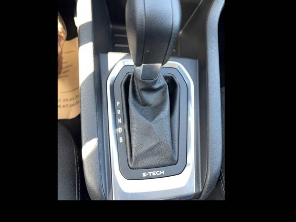 Vente en ligne Renault Clio 5 Clio E-Tech 140 - 21N au prix de 12 980 €