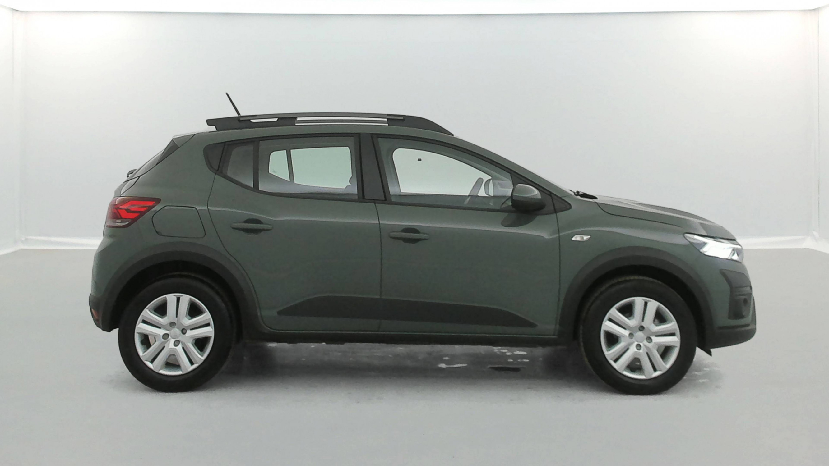 Vente en ligne Dacia Sandero  ECO-G 100 au prix de 15 980 €