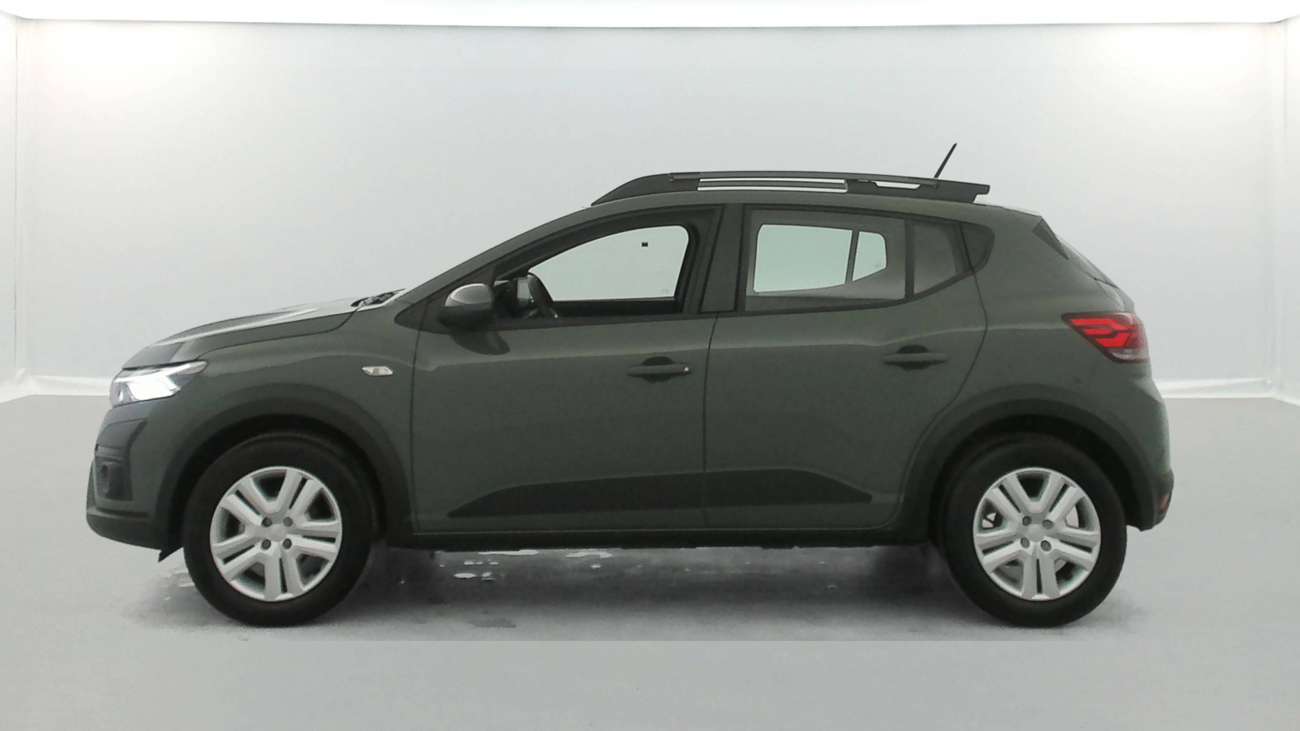 Vente en ligne Dacia Sandero  ECO-G 100 au prix de 15 980 €