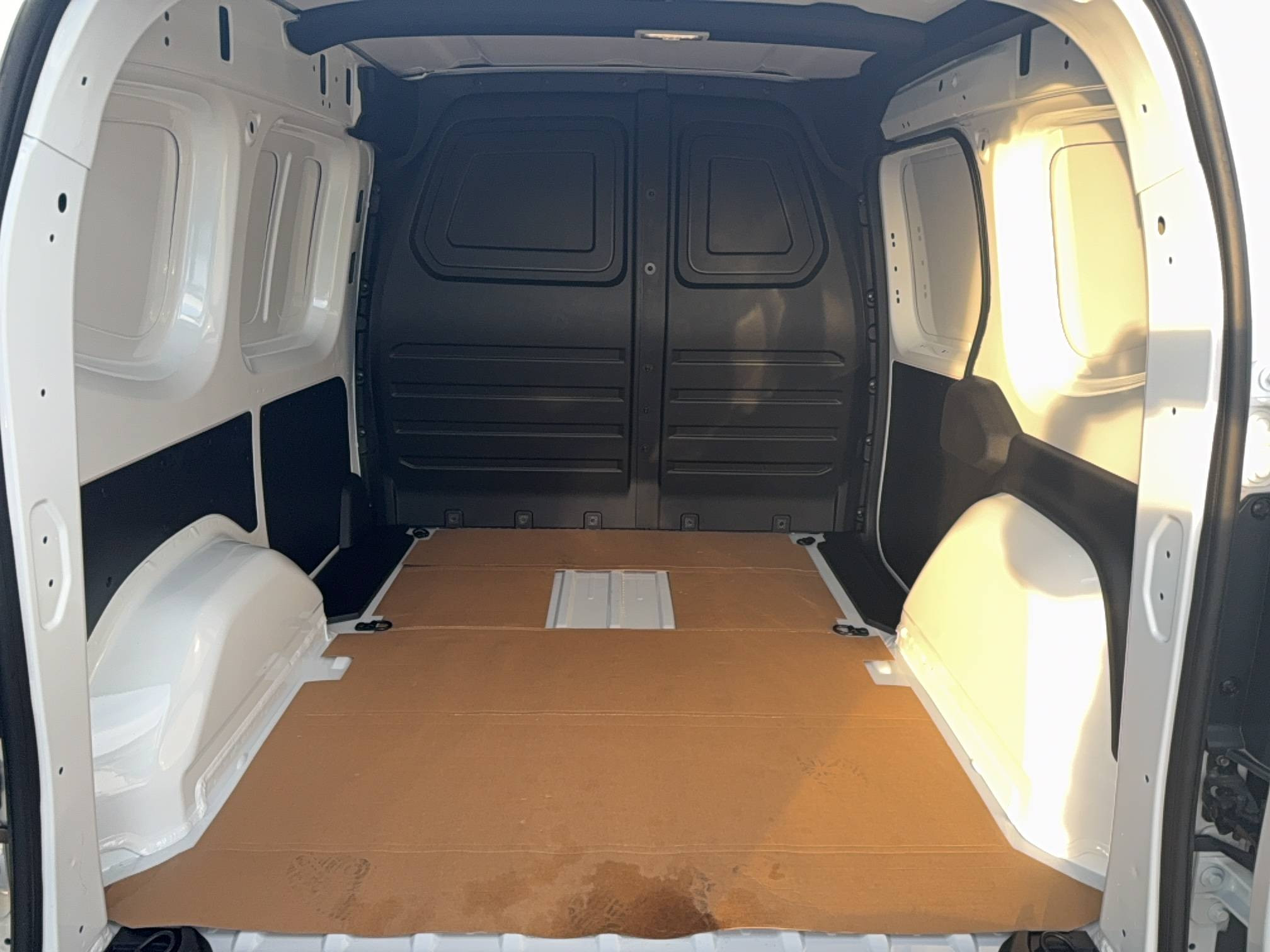 Vente en ligne Renault Kangoo Van  TOLE L1 BLUE DCI 95 AUTO au prix de 24 680 €