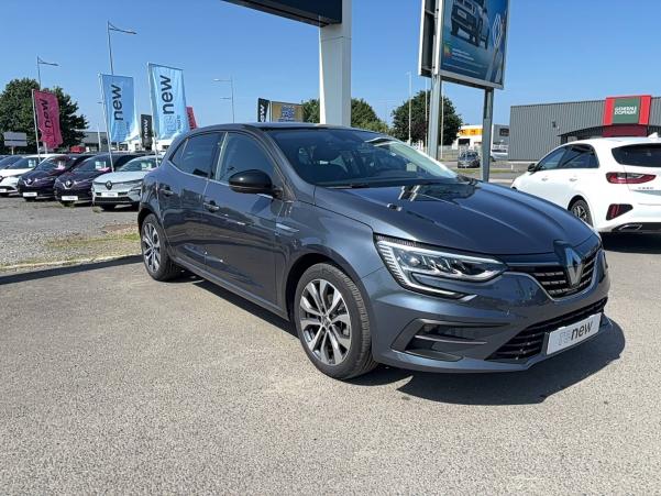 Vente en ligne Renault Megane 4  Blue dCi 115 EDC au prix de 24 980 €