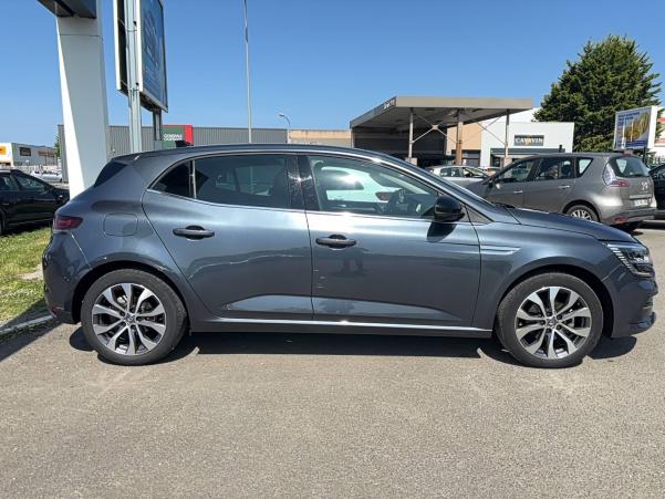 Vente en ligne Renault Megane 4  Blue dCi 115 EDC au prix de 24 980 €