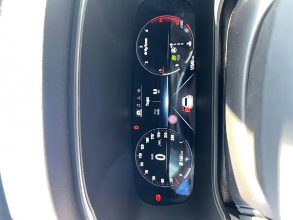 Vente en ligne Renault Megane 4  Blue dCi 115 EDC au prix de 24 980 €