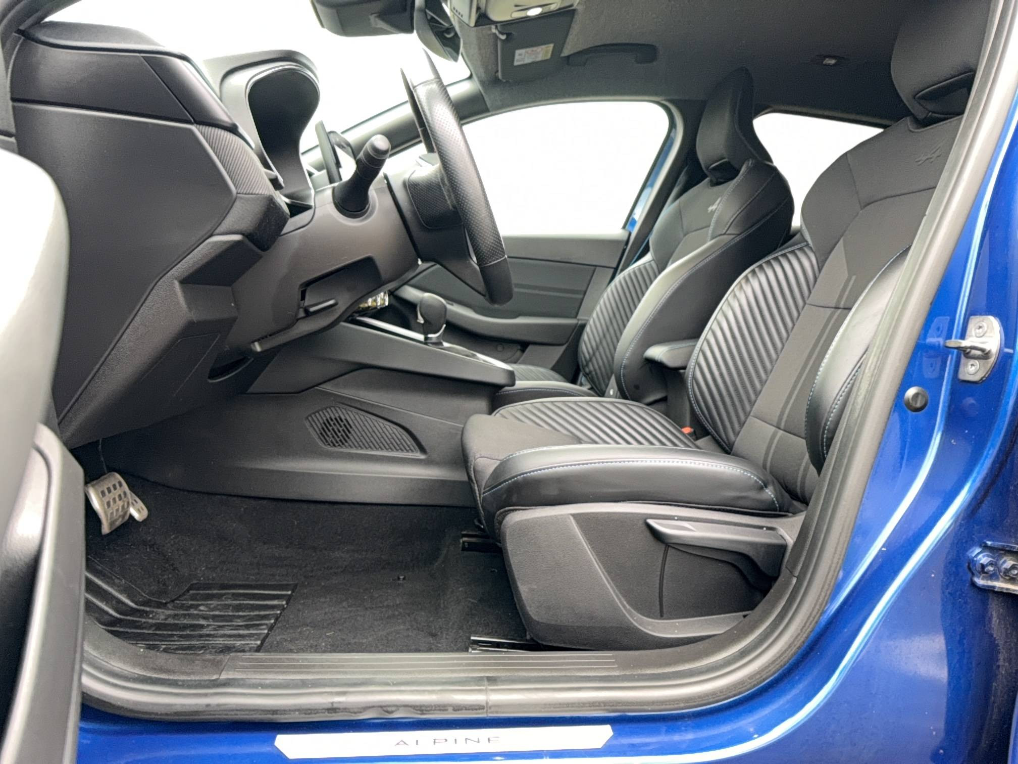 Vente en ligne Renault Clio 5 Clio E-Tech full hybrid 145 au prix de 21 980 €