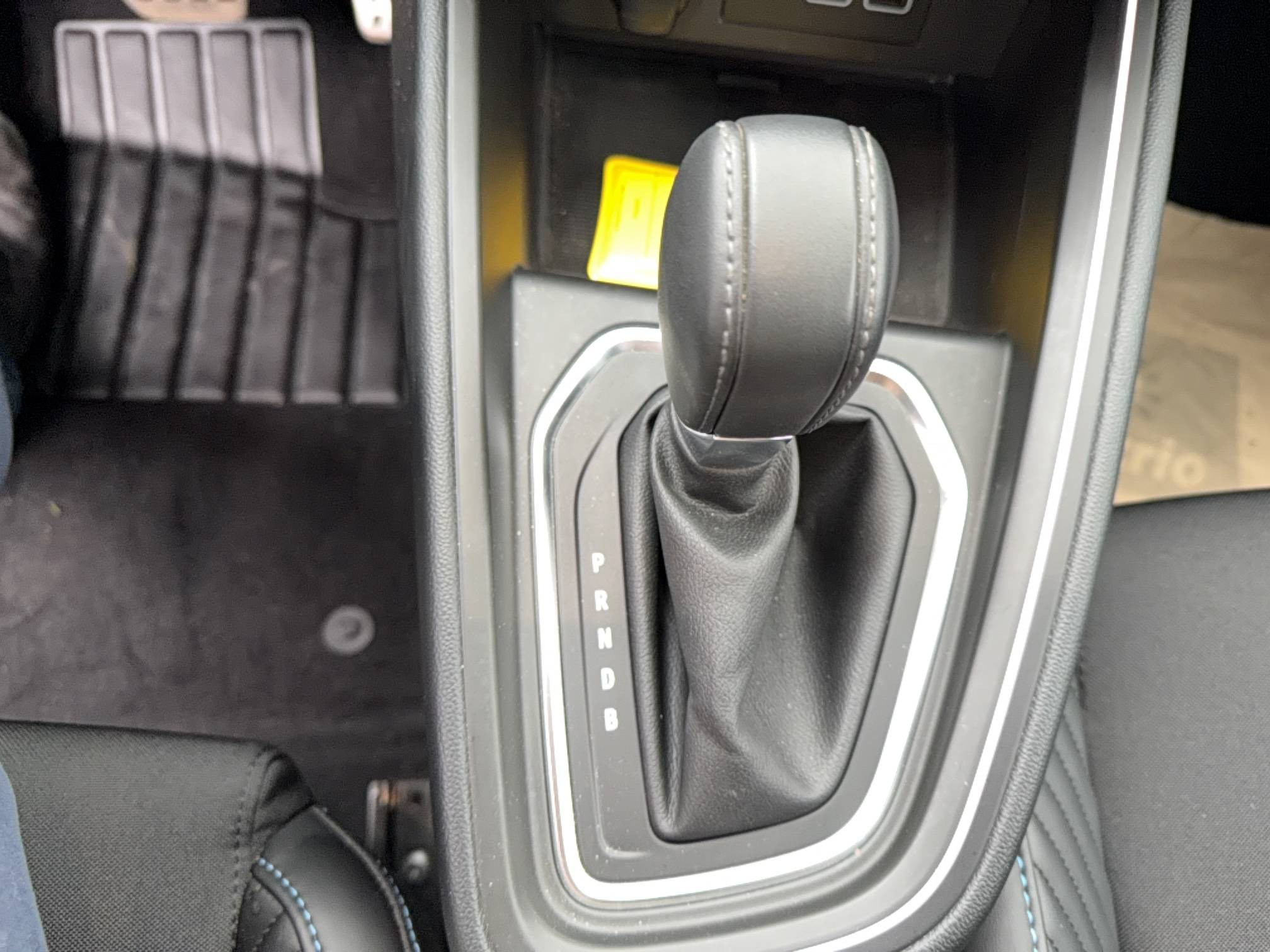 Vente en ligne Renault Clio 5 Clio E-Tech full hybrid 145 au prix de 21 980 €