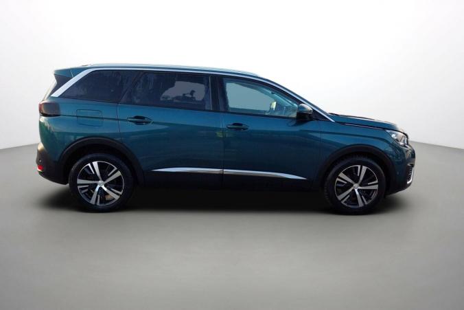 Vente en ligne Peugeot 5008  PureTech 130ch S&S BVM6 au prix de 14 990 €