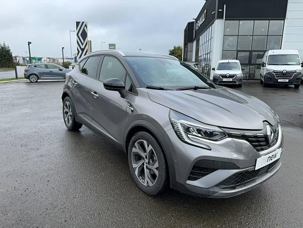 Vente en ligne Renault Captur  mild hybrid 160 EDC au prix de 23 626 €