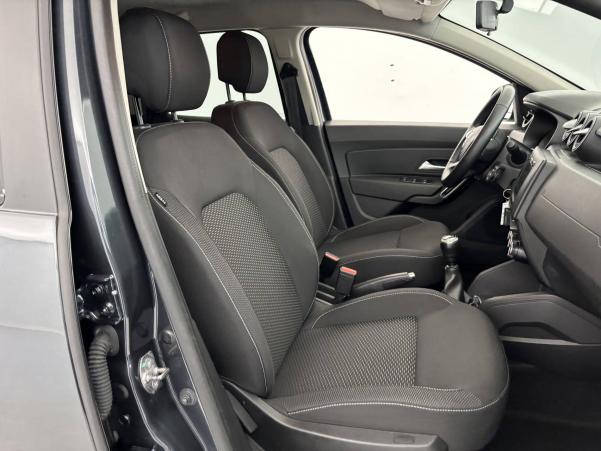 Vente en ligne Dacia Duster  Blue dCi 115 4x2 au prix de 15 990 €