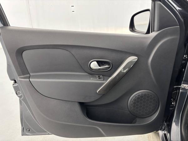 Vente en ligne Dacia Logan 2  TCe 90 au prix de 10 980 €