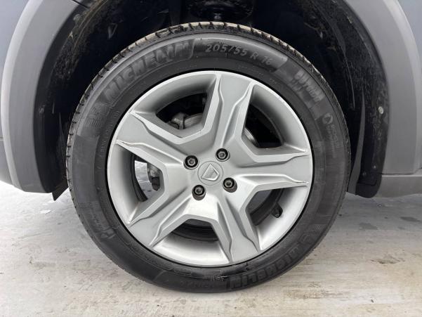 Vente en ligne Dacia Logan 2  TCe 90 au prix de 10 980 €