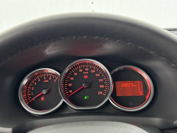 Vente en ligne Dacia Logan 2  TCe 90 au prix de 10 980 €