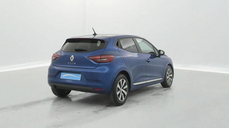 Vente en ligne Renault Clio 5 Clio Blue dCi 100 - 21N au prix de 15 990 €