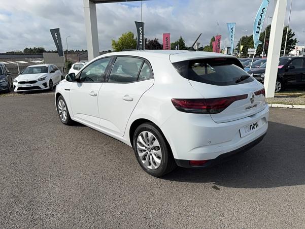 Vente en ligne Renault Megane 4  BLUE DCI 95 au prix de 10 890 €