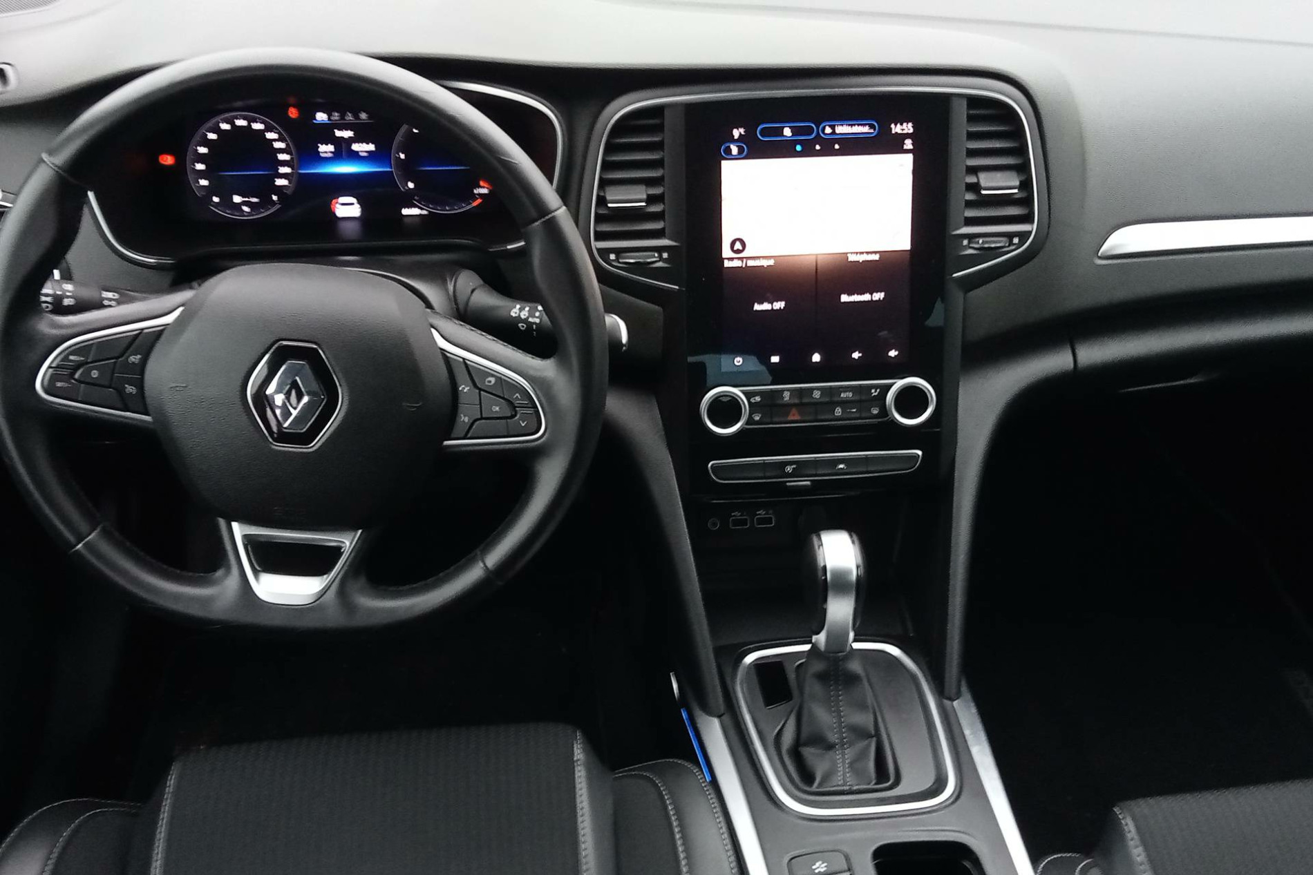 Vente en ligne Renault Megane 4 Estate  Blue dCi 115 EDC au prix de 21 300 €