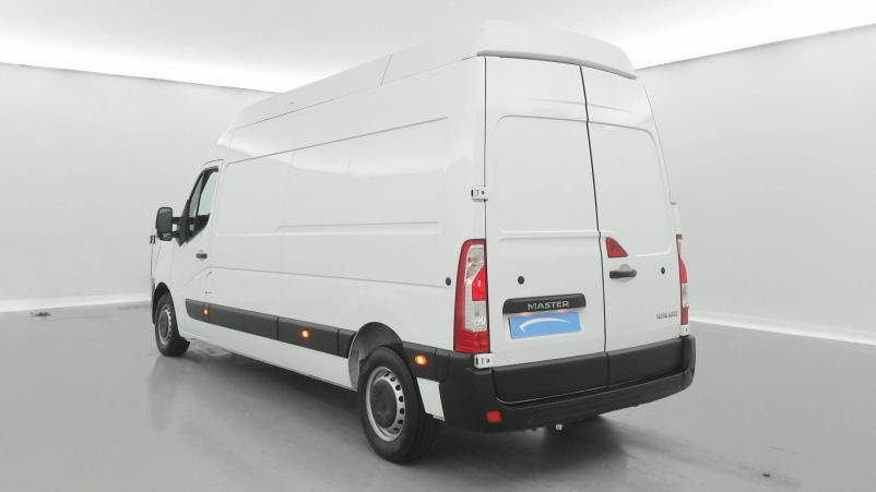 Vente en ligne Renault Master 3 Fourgon MASTER FGN TRAC F3500 L3H3 BLUE DCI 145 au prix de 28 890 €