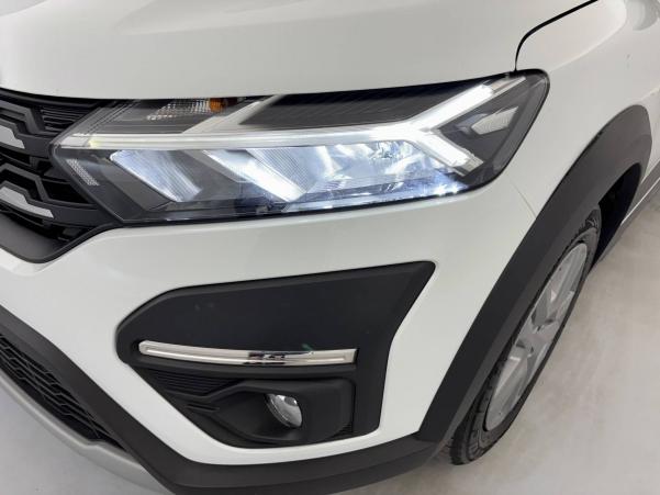 Vente en ligne Dacia Sandero  ECO-G 100 - 22 au prix de 14 980 €