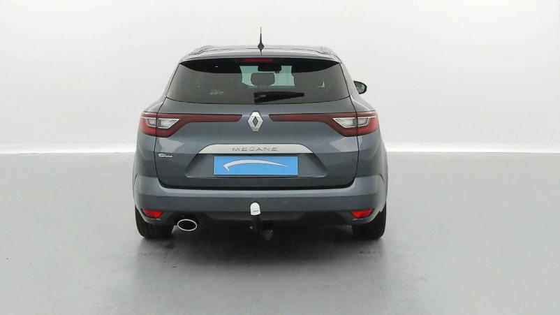 Vente en ligne Renault Megane 4 Estate Mégane IV Estate TCe 130 Energy au prix de 16 290 €