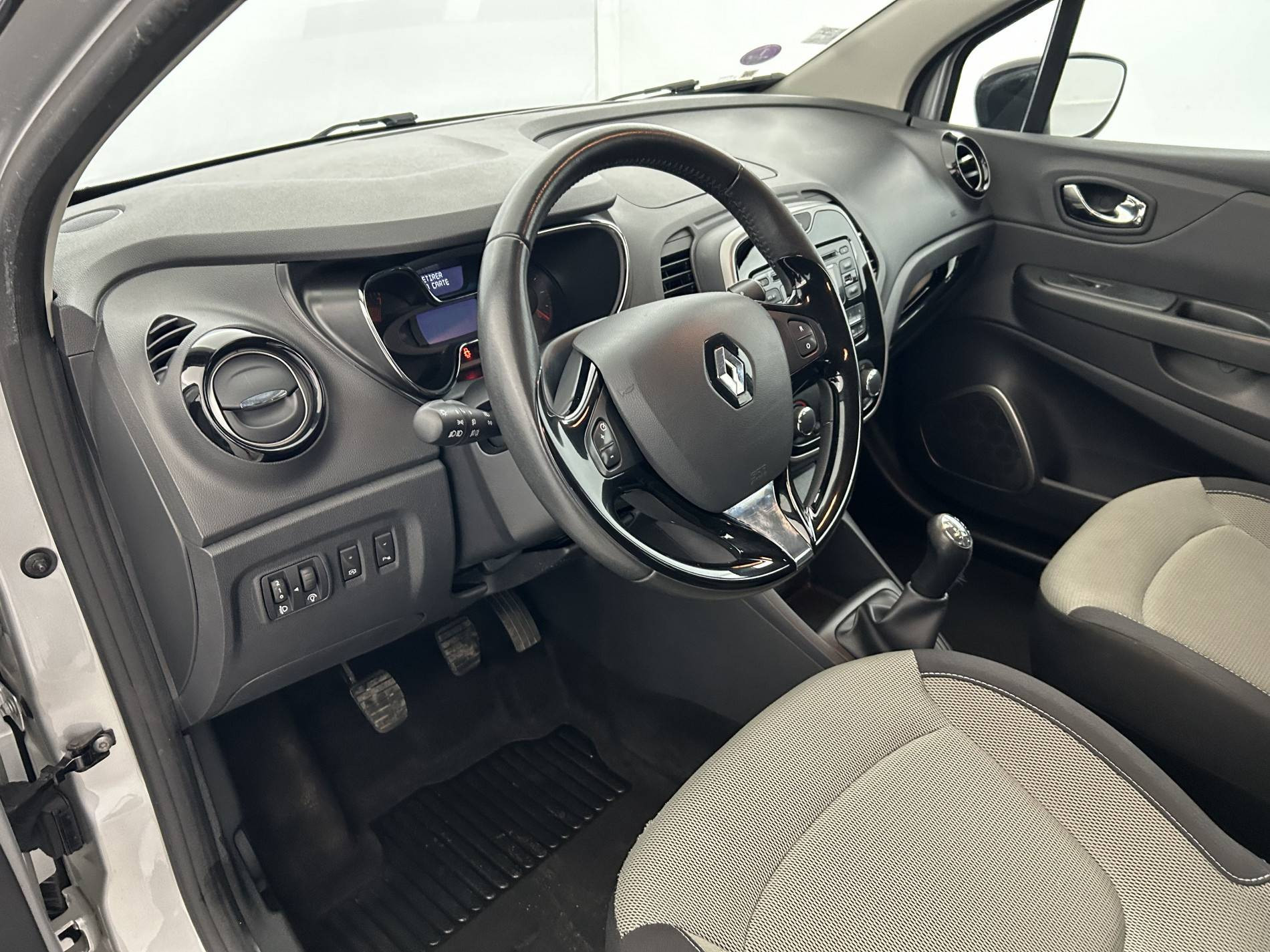 Vente en ligne Renault Captur  TCe 90 Energy au prix de 10 380 €