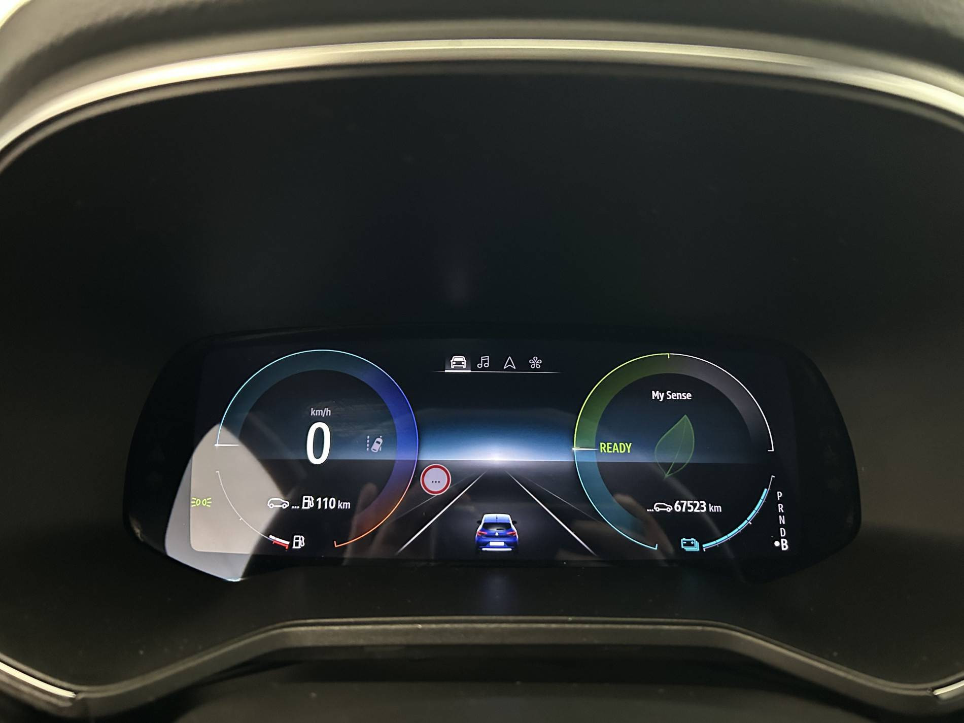 Vente en ligne Renault Clio 5 Clio E-Tech 140 - 21N au prix de 16 790 €