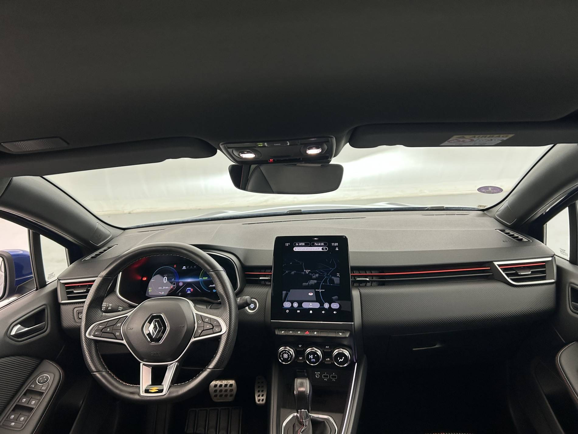 Vente en ligne Renault Clio 5 Clio E-Tech 140 - 21N au prix de 16 790 €