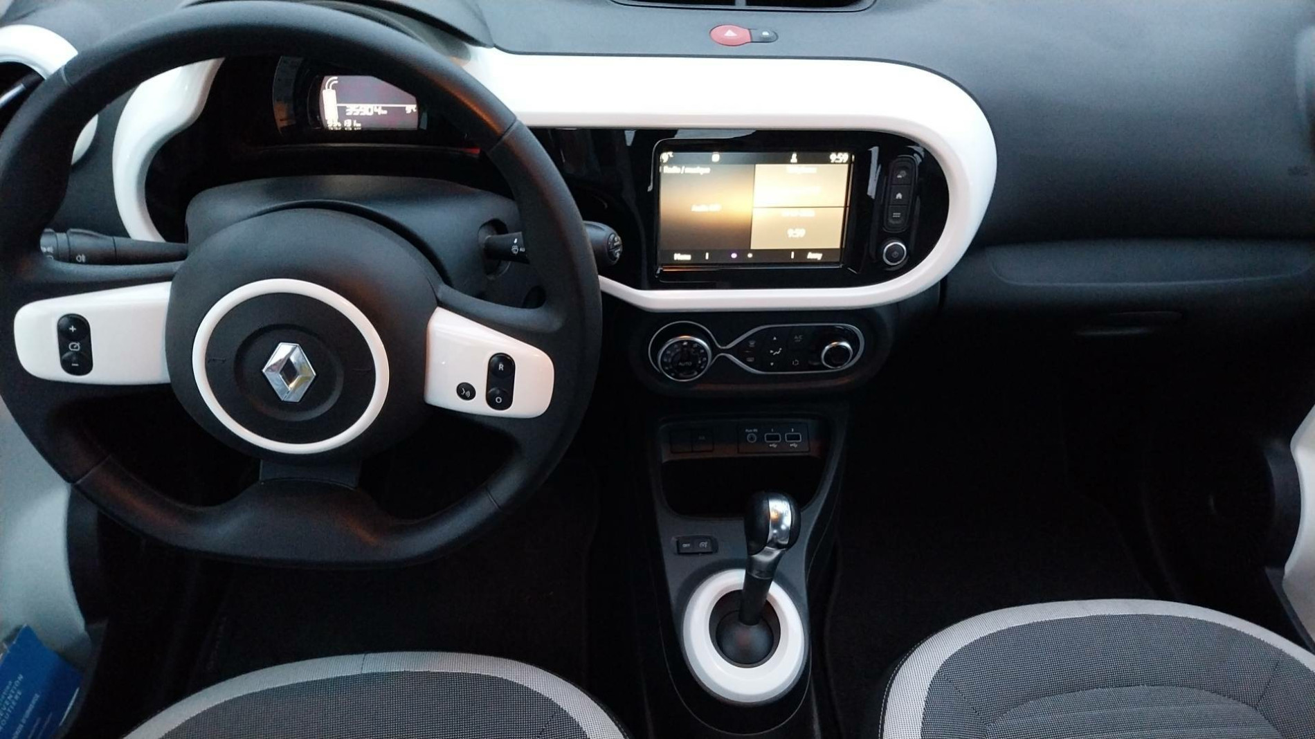 Vente en ligne Renault Twingo Electrique Twingo III Achat Intégral - 21 au prix de 10 680 €