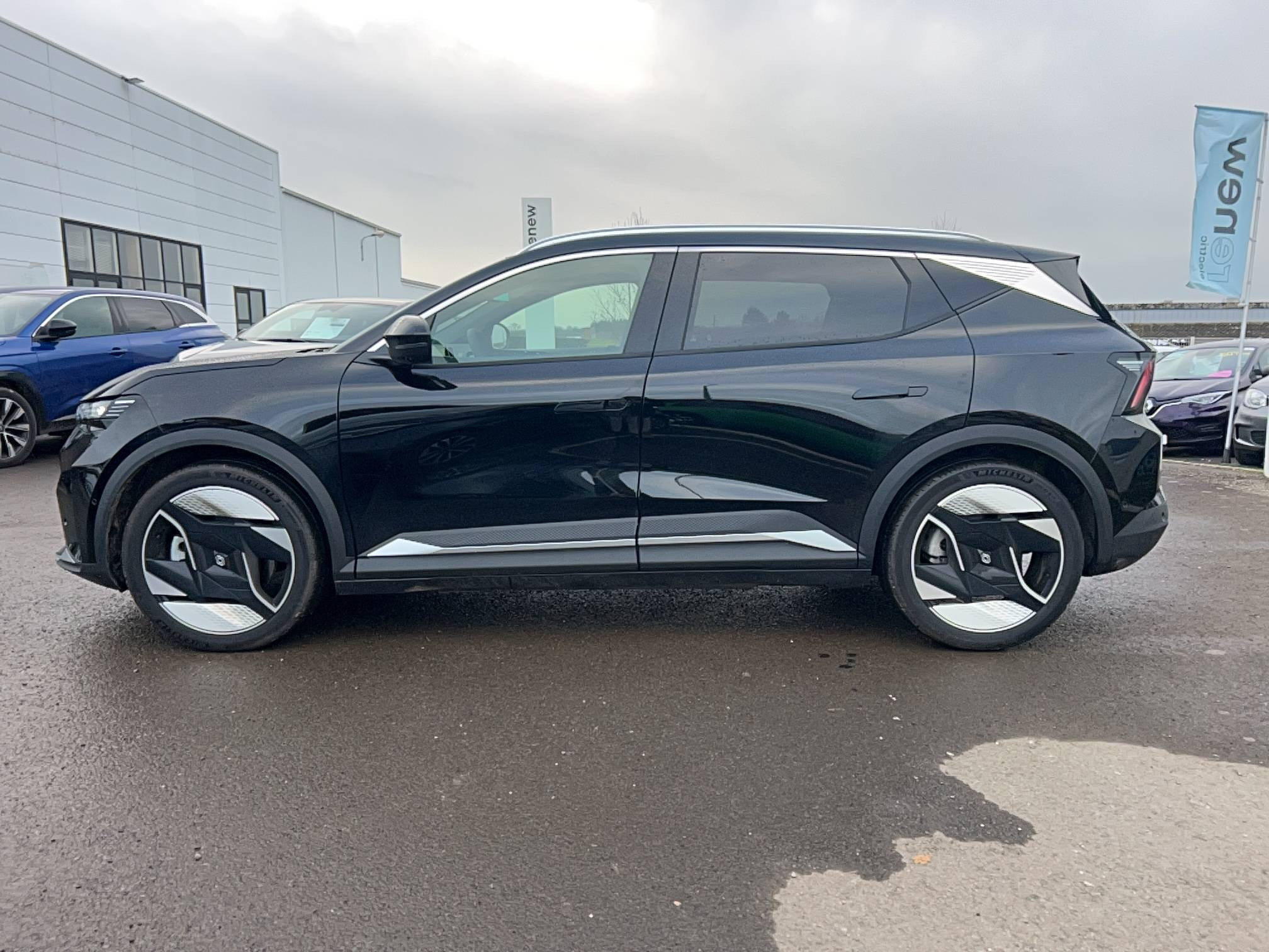 Vente en ligne Renault Scenic E-Tech  220 ch grande autonomie au prix de 46 280 €