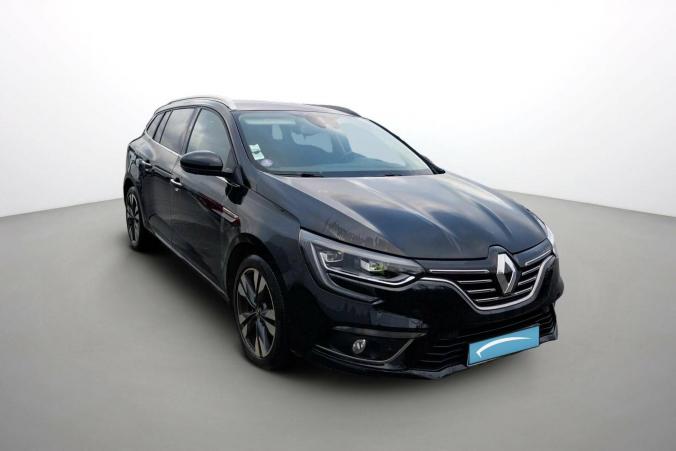 Vente en ligne Renault Megane 4 Estate Mégane IV Estate TCe 140 EDC FAP au prix de 15 990 €