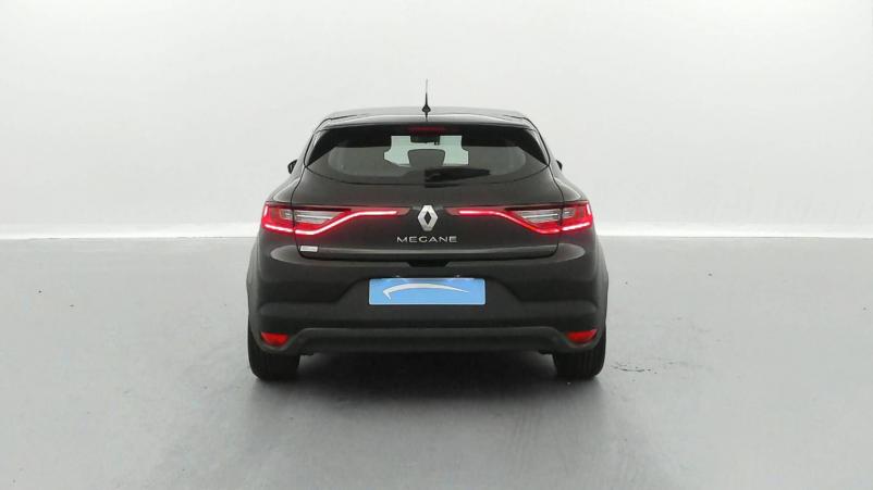 Vente en ligne Renault Megane 4 Mégane IV Berline Blue dCi 95 au prix de 13 990 €