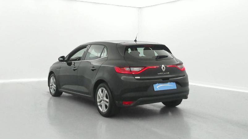 Vente en ligne Renault Megane 4 Mégane IV Berline Blue dCi 95 au prix de 13 990 €