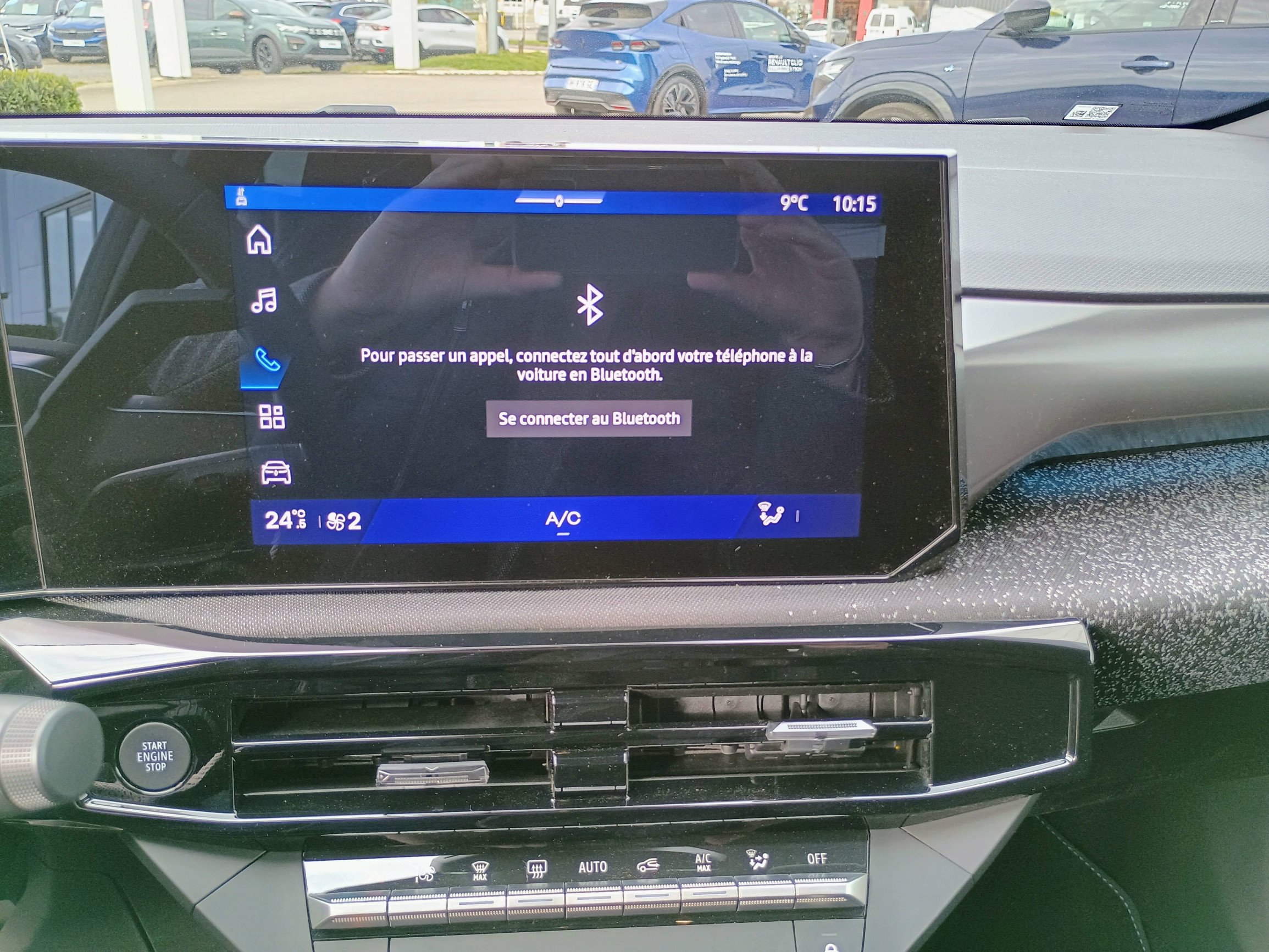 Vente en ligne Renault Clio 6 Clio E-Tech full hybrid 160 ch au prix de 26 980 €