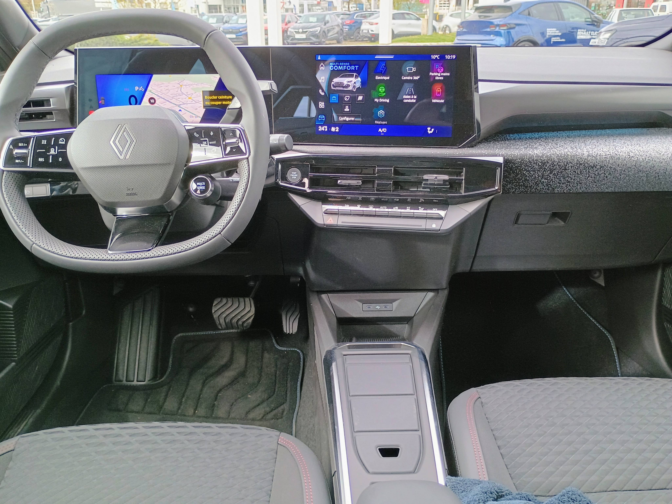 Vente en ligne Renault Clio 6 Clio E-Tech full hybrid 160 ch au prix de 26 980 €
