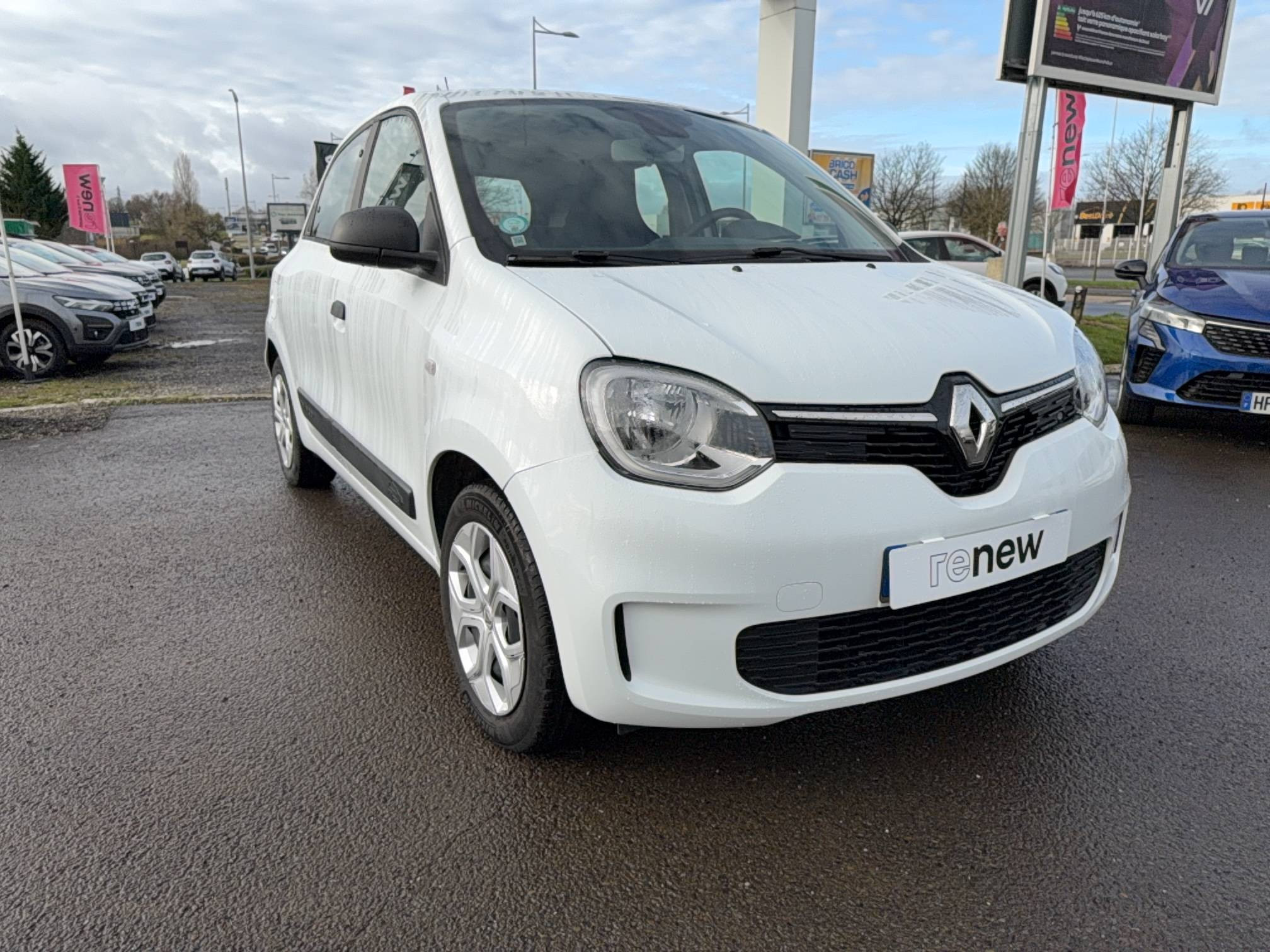 Vente en ligne Renault Twingo Electrique Twingo III E-Tech au prix de 9 900 €