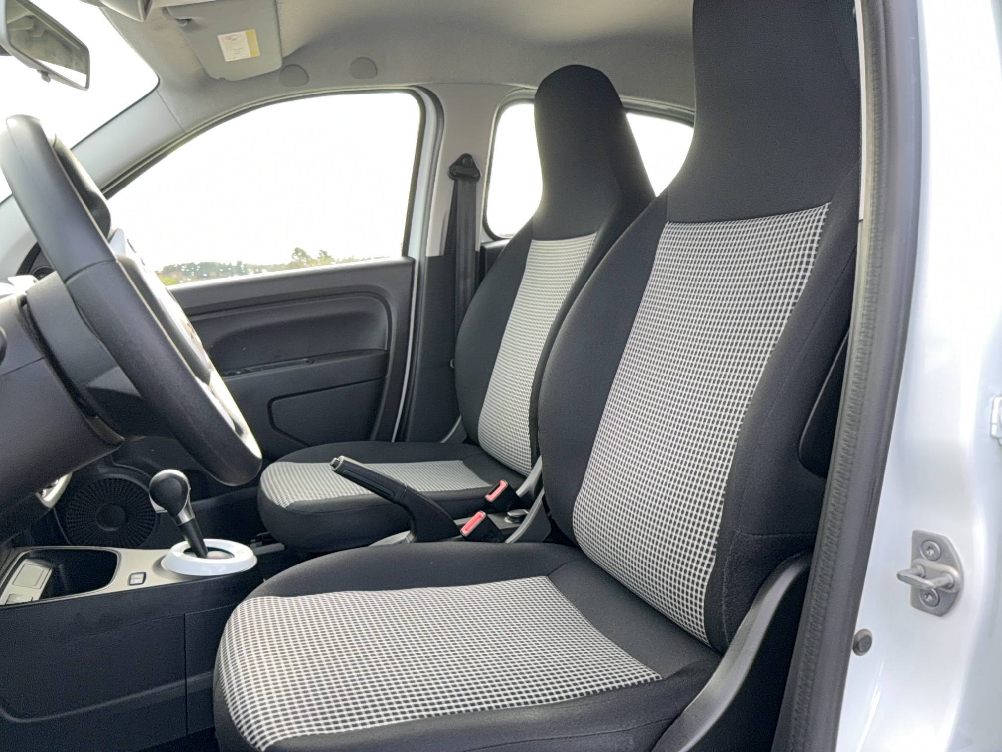 Vente en ligne Renault Twingo Electrique Twingo III E-Tech au prix de 9 900 €