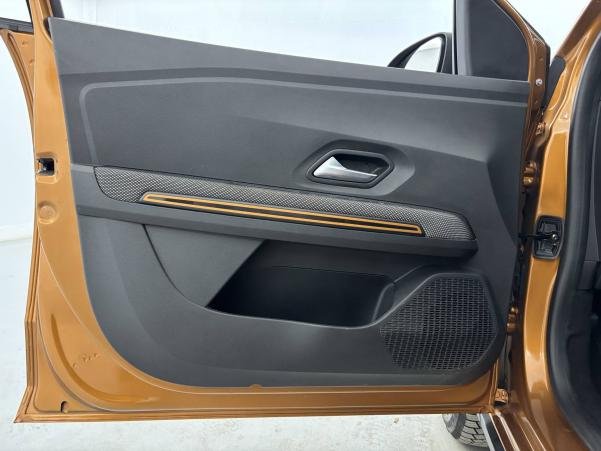 Vente en ligne Dacia Sandero  ECO-G 100 au prix de 13 980 €