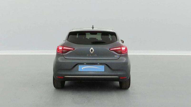 Vente en ligne Renault Clio 5 Clio E-Tech 140 au prix de 17 990 €