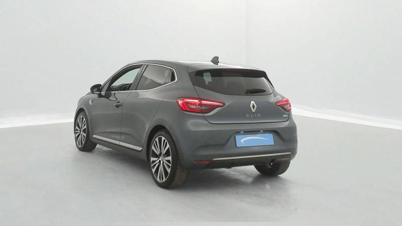 Vente en ligne Renault Clio 5 Clio E-Tech 140 au prix de 17 990 €