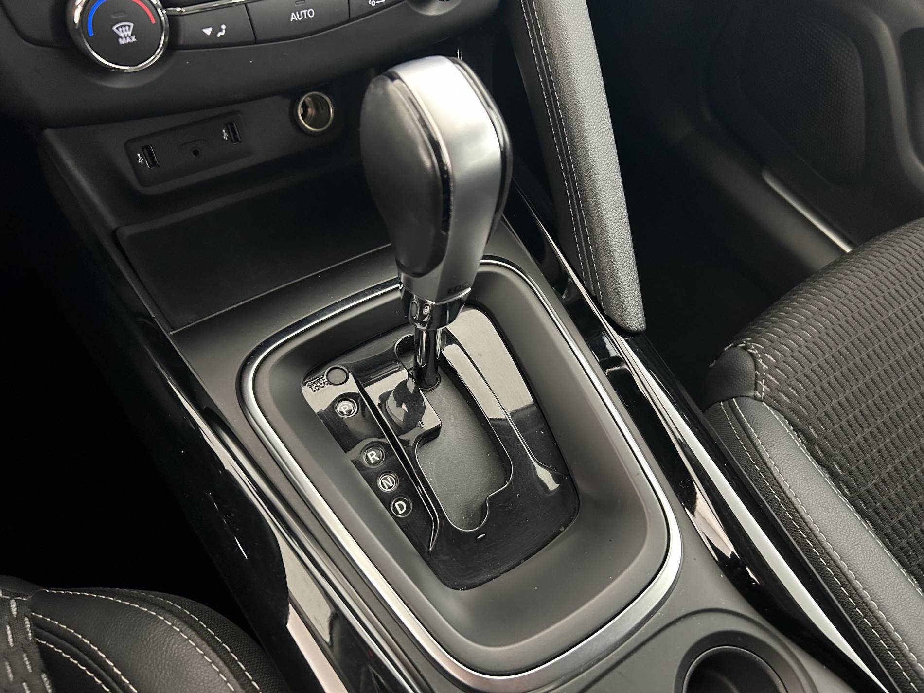 Vente en ligne Renault Kadjar  TCe 130 Energy au prix de 12 590 €