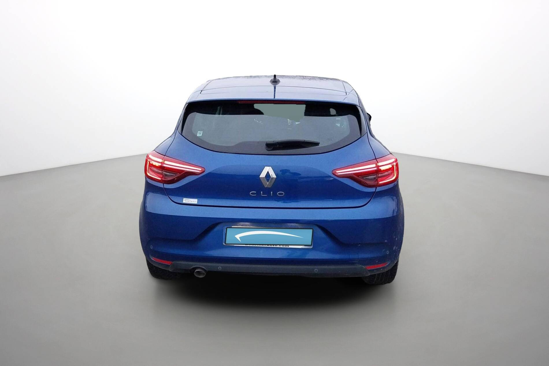 Vente en ligne Renault Clio 5 Clio TCe 90 - 21N au prix de 13 990 €